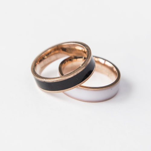 Load image into Gallery viewer, Rose Gold Couple Rings Black and White Personalized Couple Gift,
