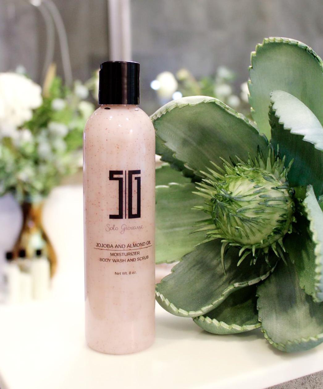 [LIMITED TIME OFFER !!!] Jojoba and Almond Oil Moisturizer Body Wash and Scrub