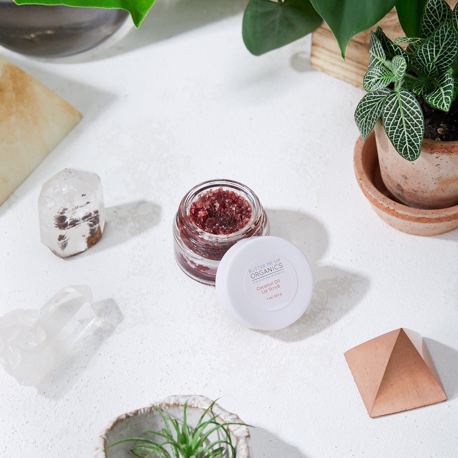 [LIMITED TIME OFFER !!!] Organic Coconut Lip Scrub