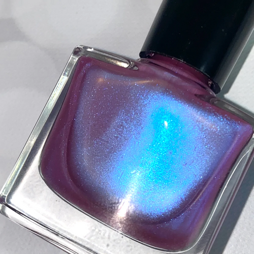 Load image into Gallery viewer, [LIMITED TIME OFFER !!!] Extraterrestrial - Diamond Nail Polish
